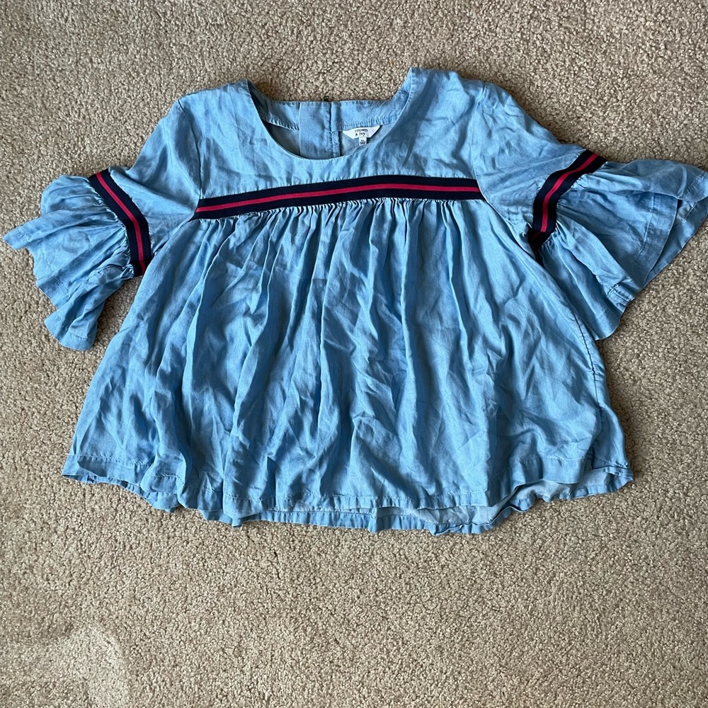 Crown &Ivy XL flare top